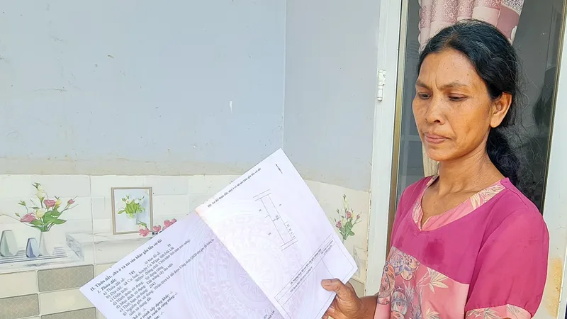 Bà H’Ngưng mất toàn bộ đất thổ cư sau khi ủy quyền cho bên mua làm thủ tục tách thửa, sang tên 