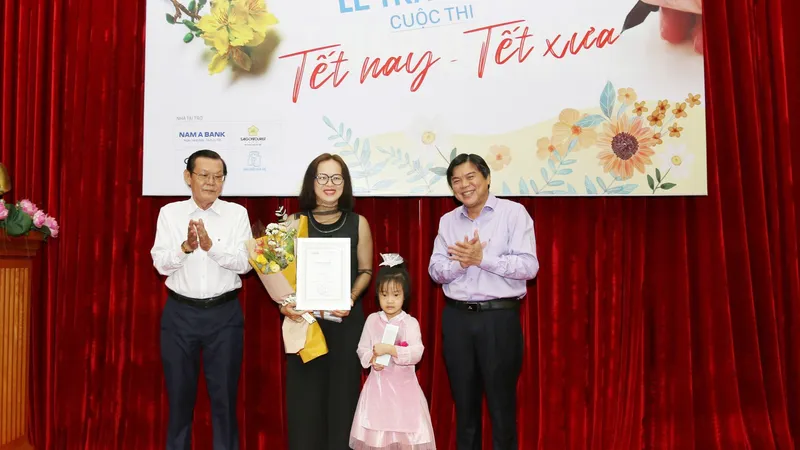Tác phẩm "Cái tết của người già" đoạt giải Nhất cuộc thi “Tết nay - Tết xưa”