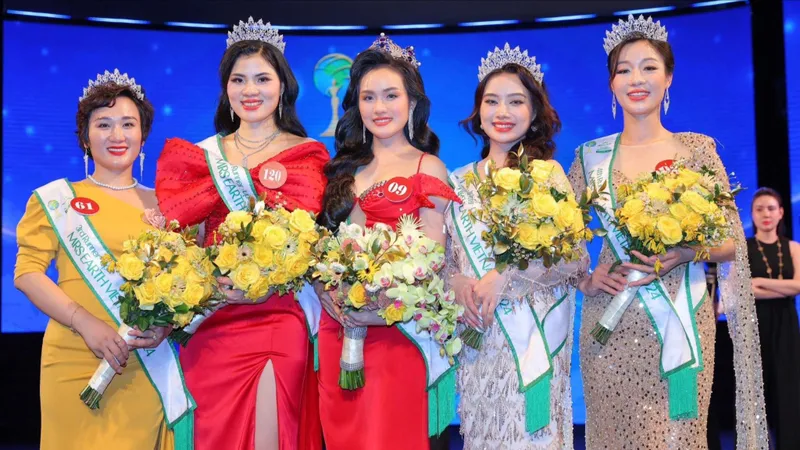 Người đẹp Vũ Thị Hoa đăng quang Hoa hậu Mrs Earth VietNam 2024