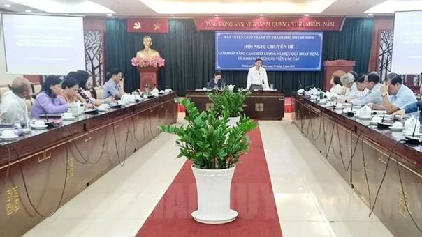 Nâng cao chất lượng, hiệu quả hoạt động của báo cáo viên