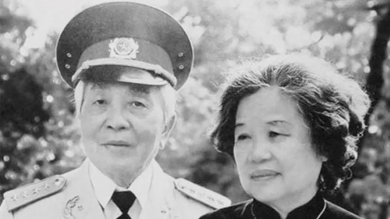 Đại tướng Võ Nguyên Giáp và phu nhân Đặng Bích Hà
