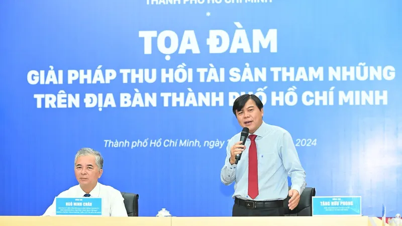 Tọa đàm “Giải pháp thu hồi tài tham nhũng trên địa bàn Thành phố Hồ Chí Minh”. Ảnh: VIỆT DŨNG