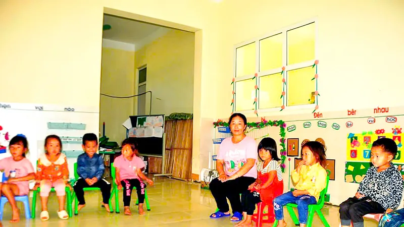 Cô giáo Lầu Y Pay, một trong 3 nữ giáo viên cắm bản ở điểm trường Huồi Mới - Trường Mầm non Huồi Mới