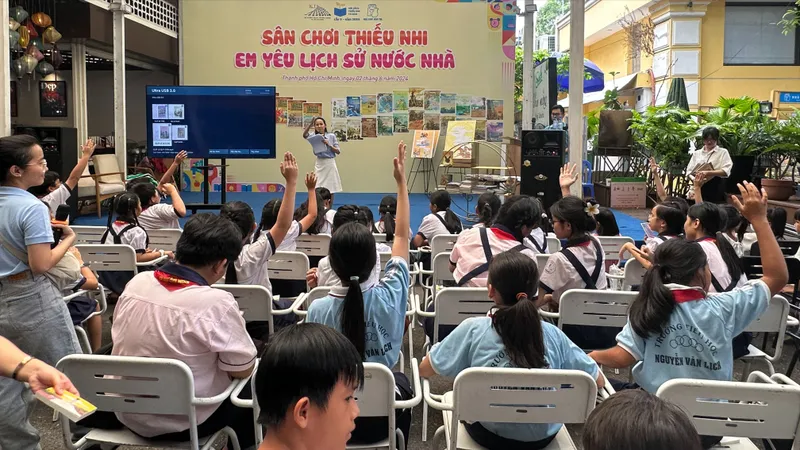 Đường sách TPHCM: Tổ chức gần 300 hoạt động trong năm 2024 