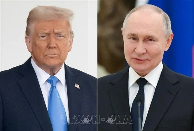 Tổng thống Trump (trái) và Tổng thống Putin sẽ có cuộc điện đàm vào ngày 18-3. Ảnh: GETTY IMAGES/TTXVN