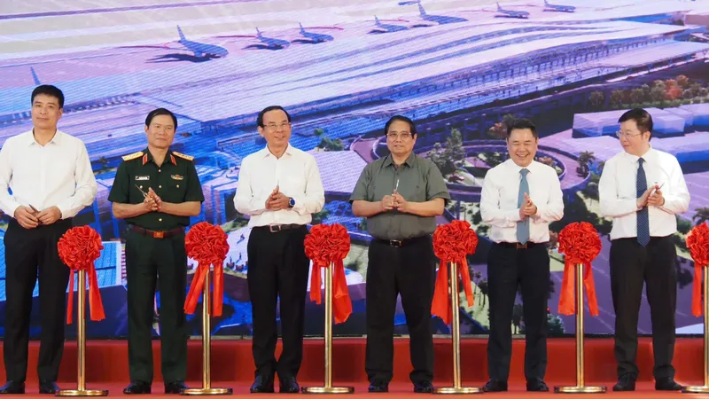 Thủ tướng chủ trì lễ khởi công, khánh thành 80 công trình, dự án lớn 