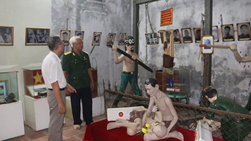 Người lưu giữ ký ức đồng đội