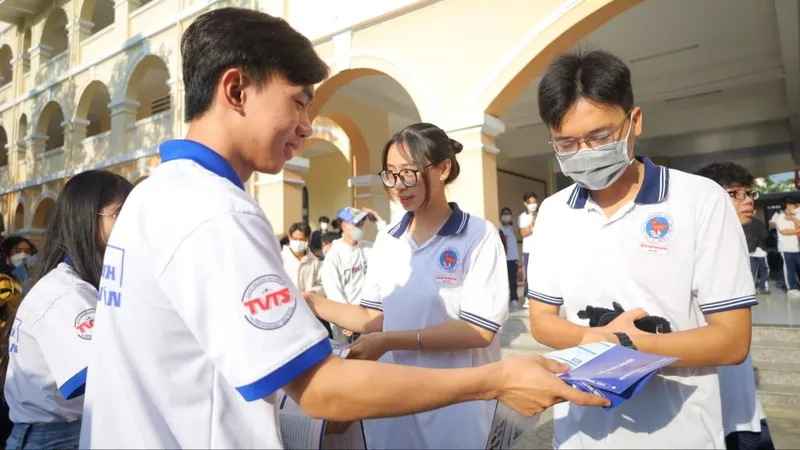Dịch chuyển nhưng đừng gây sốc