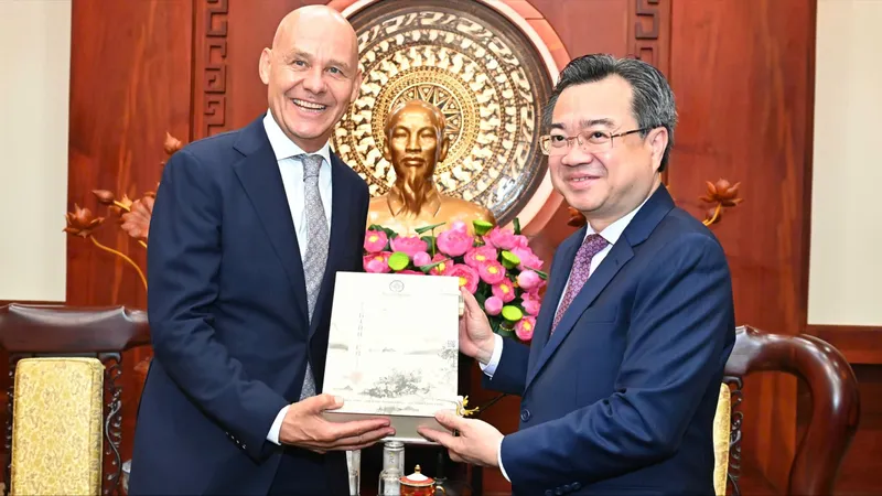 TPHCM và Hà Lan hợp tác phát triển bền vững 