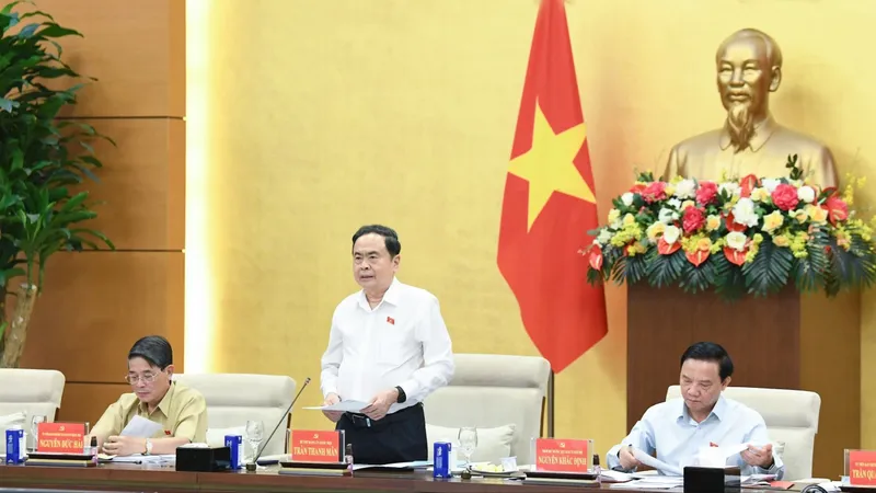 Bí thư Đảng ủy Quốc hội, Chủ tịch Quốc hội Trần Thanh Mẫn đã chủ trì Hội nghị của Ban Thường vụ Đảng ủy Quốc hội chiều 17-7