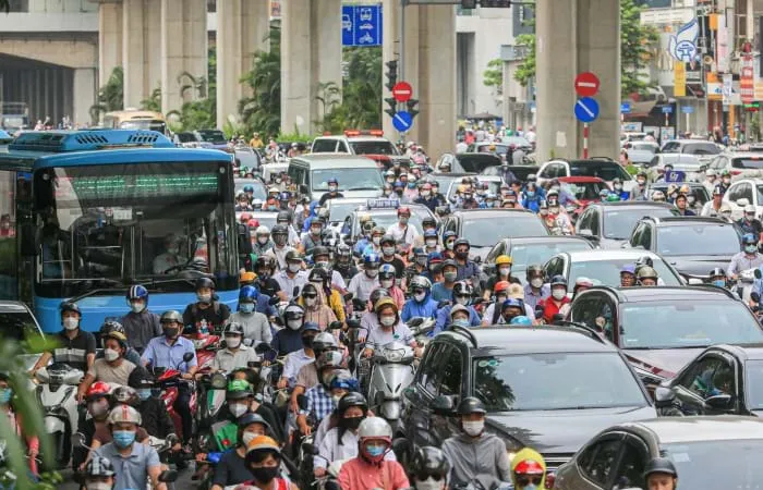 Hà Nội sẽ dừng xe máy chạy xăng vào khu vực Vành đai 1: Chủ trương đúng, cần giải pháp hiệu quả