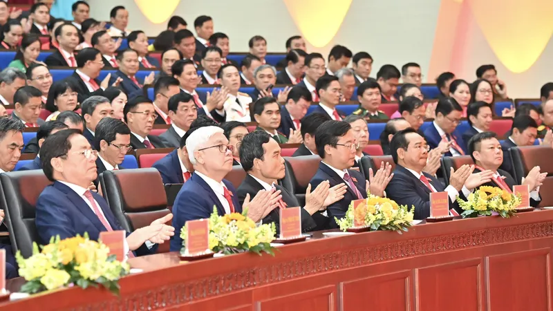 Các đại biểu dự phiên bế mạc Đại hội đại biểu Đảng bộ TPHCM lần thứ I, nhiệm kỳ 2025-2030. Ảnh: VIỆT DŨNG