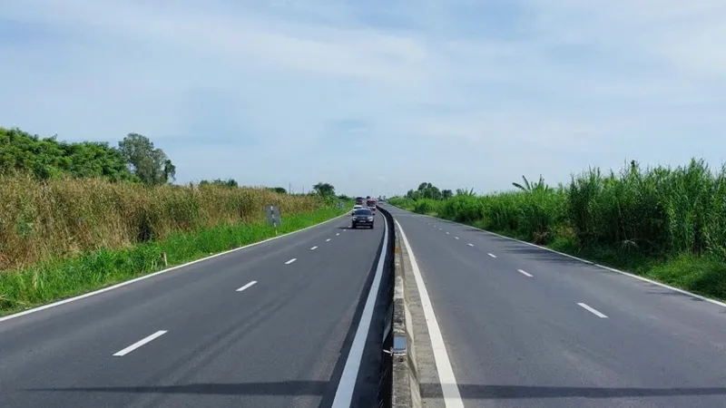 Cao tốc Lộ Tẻ – Rạch Sỏi đã đưa vào khai thác giúp rút ngắn thời gian di chuyển