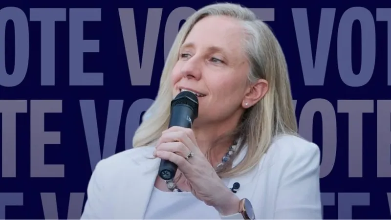 Bà Abigail Spanberger. Ảnh: IG@ABIGAIL SPANBERGER