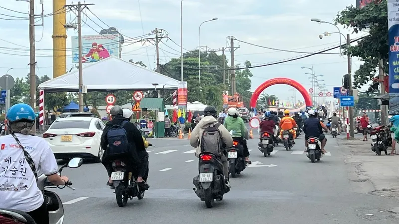 TPHCM thông xe cầu Bình Triệu 1, kỳ vọng giảm ùn tắc cửa ngõ Đông Bắc