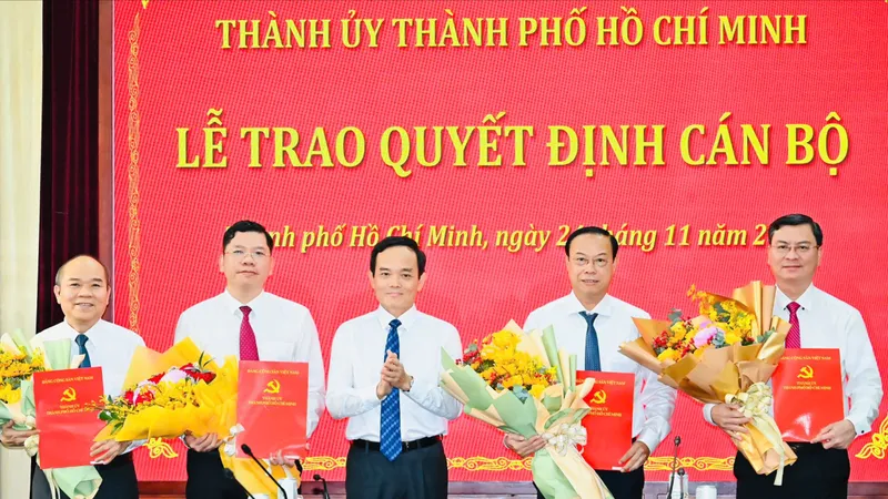 Bí thư Thành ủy TPHCM Trần Lưu Quang: Cán bộ phải tinh nhuệ, dũng cảm, quyết liệt hơn 