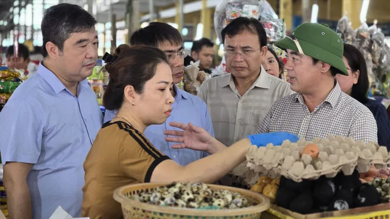 Khánh Hòa: Không để giá thực phẩm tăng đột biến sau mưa lũ