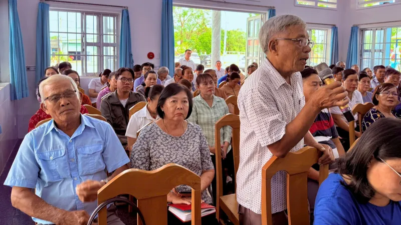 Cử tri xã Cần Giờ kiến nghị về nhà ở xã hội và sinh kế 