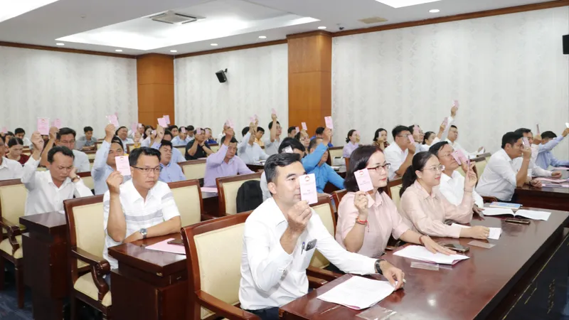 Công bố số điện thoại đường dây nóng hỗ trợ công tác bầu cử tại TPHCM