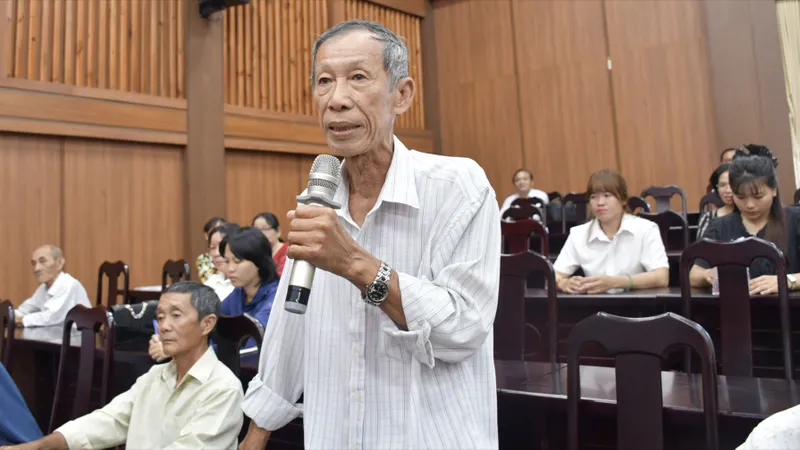 Cử tri xã Đất Đỏ kiến nghị tăng chính sách chăm lo người có công, hỗ trợ người khó khăn