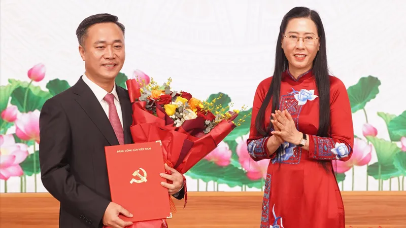 Thứ trưởng Bộ Xây dựng Nguyễn Việt Hùng làm Phó Bí thư Tỉnh ủy Khánh Hòa