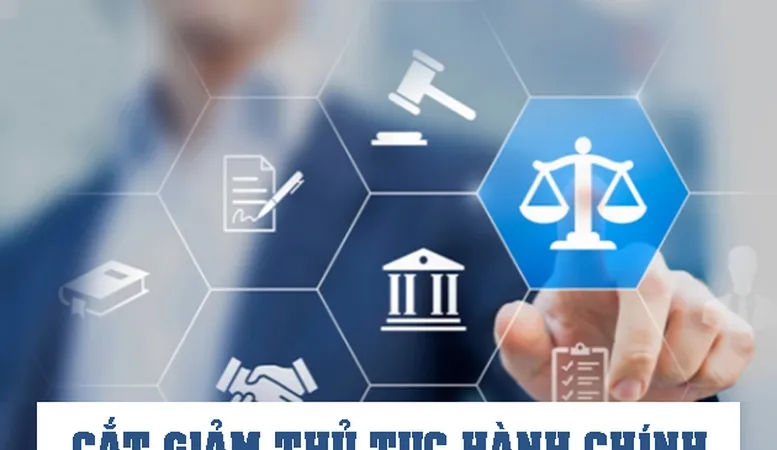 Nhiều bộ còn chậm tiến độ, chưa đạt chỉ tiêu cắt giảm TTHC. Ảnh: VGP