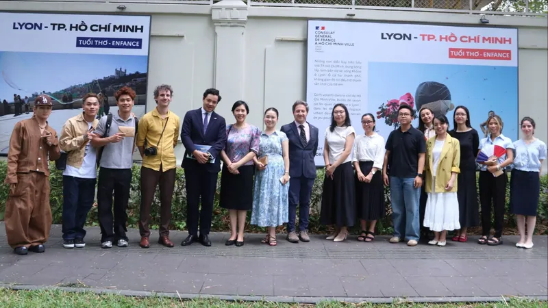 Triển lãm ảnh Lyon - TPHCM: Góc nhìn giao thoa giữa hai thành phố