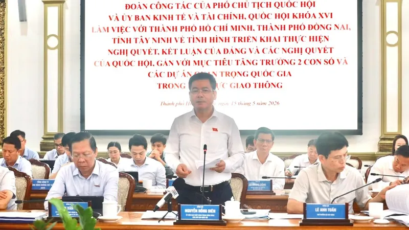 Phó Chủ tịch Quốc hội Nguyễn Hồng Diên: Đẩy nhanh hạ tầng giao thông, tạo động lực tăng trưởng vùng Đông Nam bộ