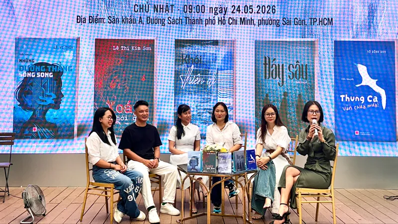 “5 dòng chảy Bazan” giao lưu với bạn đọc tại TPHCM
