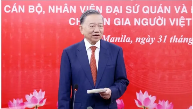 Tổng Bí thư, Chủ tịch nước Tô Lâm gặp gỡ đại diện cộng đồng người Việt tại Philippines