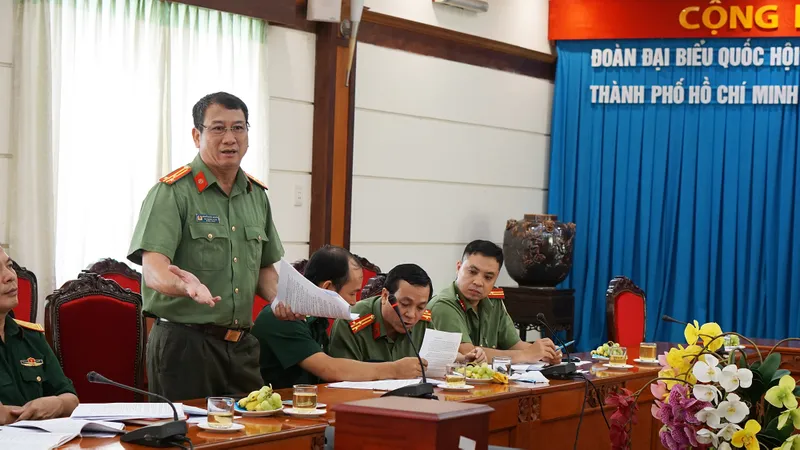 Nợ thuế 500 ngàn đồng cũng bị tạm hoãn xuất cảnh