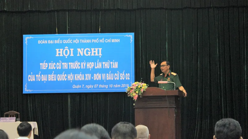Phó Chính ủy Quân khu 7 nói về tình hình bãi Tư Chính