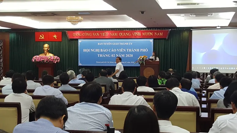 Bác sĩ Bệnh viện Chợ Rẫy: “TPHCM hoãn học 2 tuần là vừa đủ”