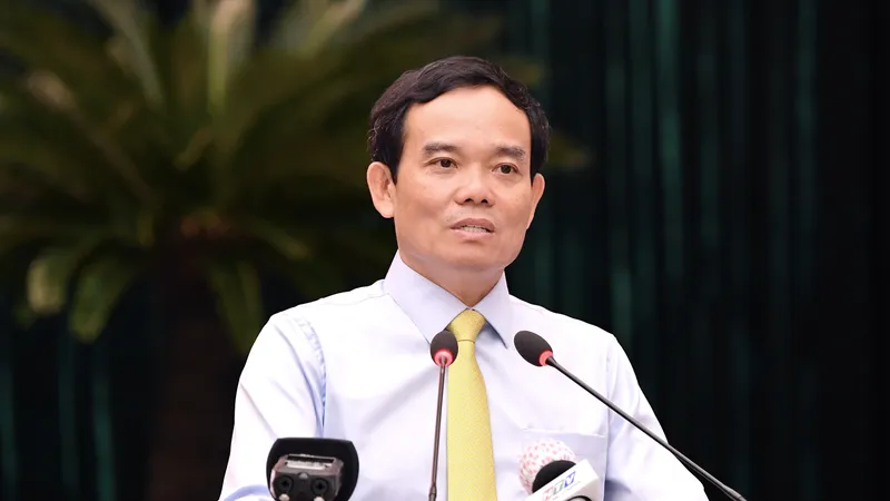 Người làm công tác kiểm tra, giám sát phải ngay ngắn, mẫu mực