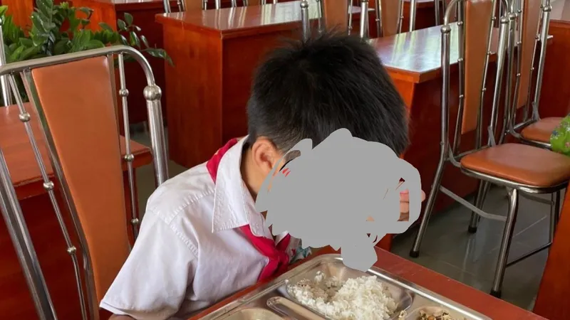 Củng cố chứng cứ để xử lý vụ bạo hành trẻ em ở Hóc Môn