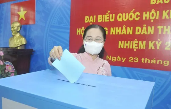 Chủ tịch Ủy ban Bầu cử TPHCM Nguyễn Thị Lệ: 99,38% cử tri đi bỏ phiếu, bầu cử an toàn và thành công