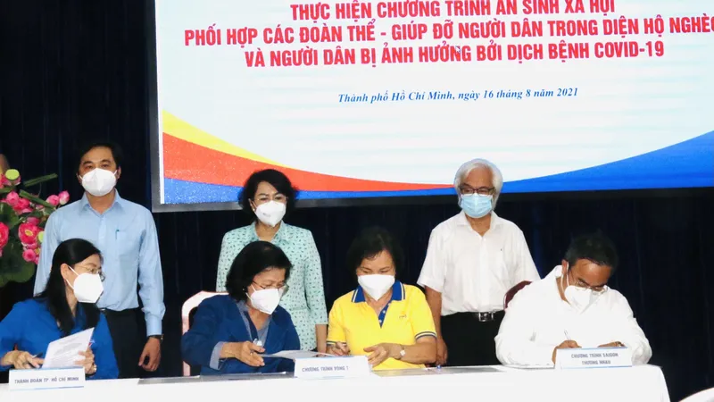 Trung tâm An sinh TPHCM tiếp nhận 1 triệu suất ăn cho người khó khăn