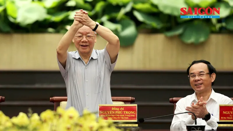 Tổng Bí thư Nguyễn Phú Trọng thăm và làm việc với Thành ủy TPHCM