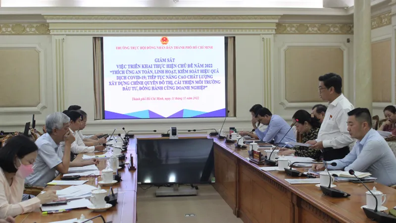 Kêu gọi đầu tư mà nhà đầu tư hỏi gì cũng kẹt, cũng không biết