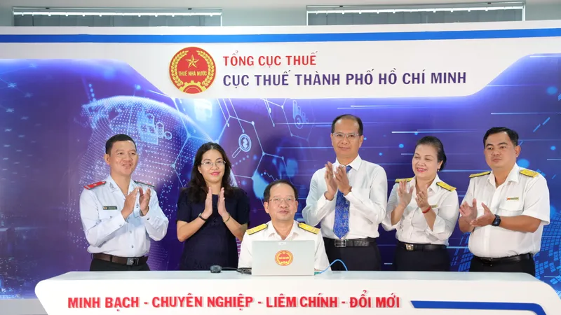 Một nhà thuốc ở TPHCM trúng giải Hóa đơn may mắn trị giá 50 triệu đồng 