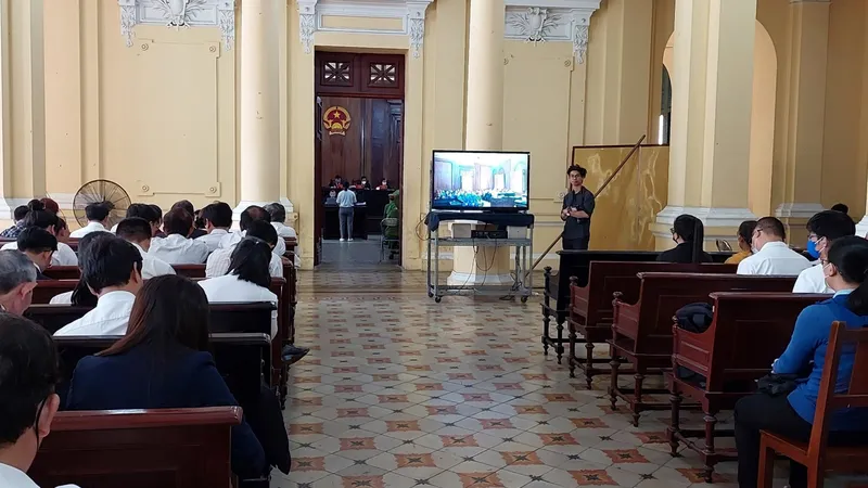 Công chức hải quan TPHCM có nhận tiền trong vụ Thuduc House?