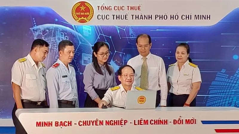 Mua đồ cho thú cưng, một người mua hàng trúng thưởng hóa đơn may mắn 50 triệu đồng