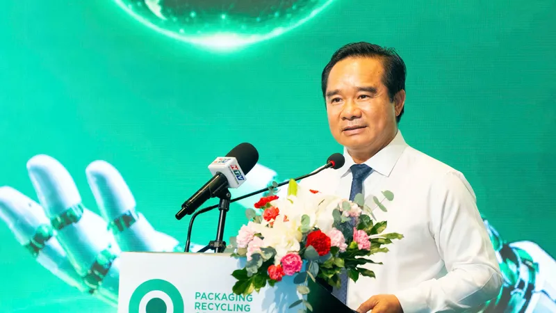 Chủ tịch UBND TPHCM Nguyễn Văn Được: TPHCM đồng hành với doanh nghiệp tiên phong phát triển xanh