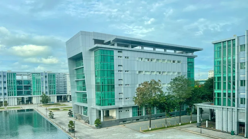 Toàn cảnh cơ sở ngàn tỷ được đề xuất làm trường học - bệnh viện
