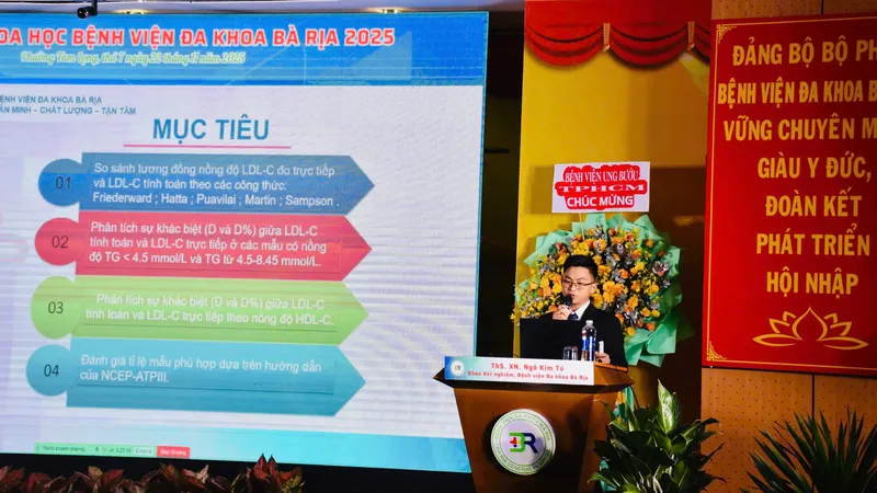 ThS.XN. Ngô Kim Tú, Bệnh viện Đa khoa Bà Rịa trình bày tham luận
