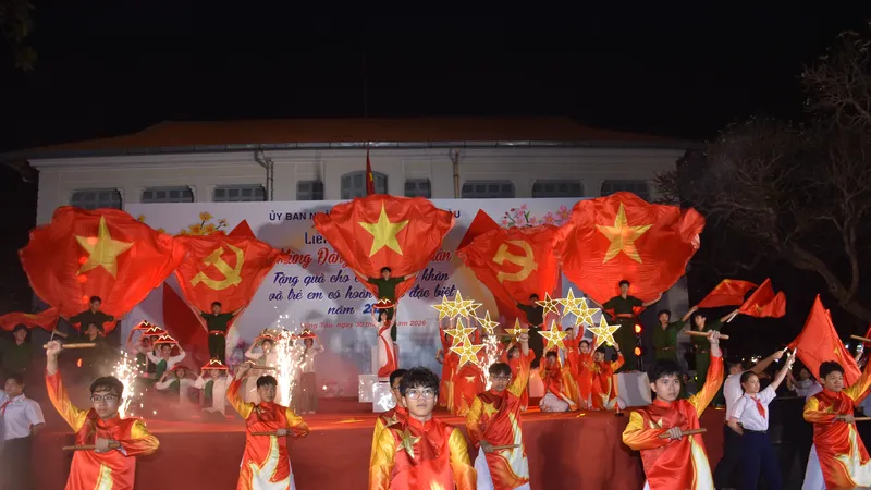 Văn nghệ mừng Đảng - mừng Xuân Bính Ngọ 2026: Lan tỏa yêu thương, kết nối nghĩa tình