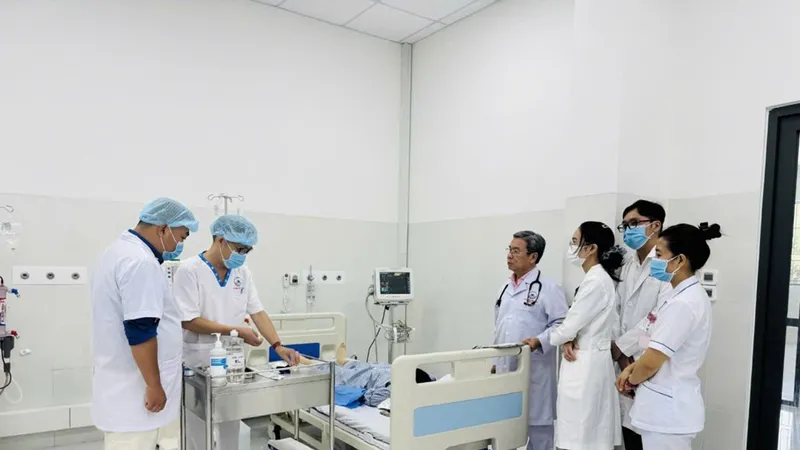 Từ chỗ chỉ thực hiện các kỹ thuật y tế cơ bản, đến nay, Trung tâm Y tế Quân dân y Côn Đảo đã từng bước làm chủ nhiều kỹ thuật chuyên sâu.