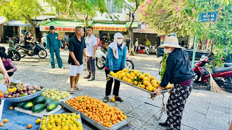 Phường Rạch Dừa tăng cường xử lý lấn chiếm vỉa hè, xây dựng đô thị xanh – sạch – đẹp