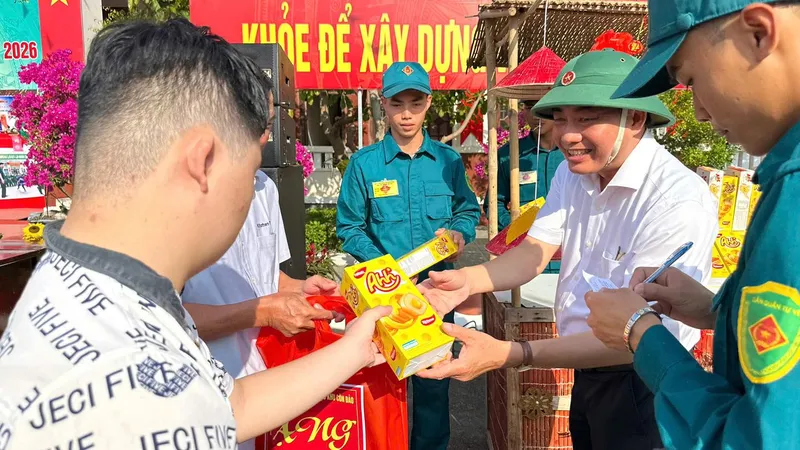 Ấm áp chương trình Tết quân - dân mừng Xuân Bính Ngọ 2026 tại đặc khu Côn Đảo