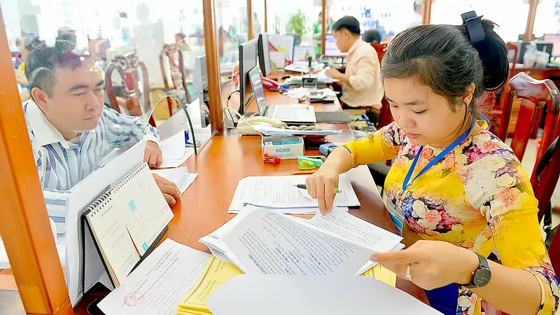 Lắng nghe ý kiến Nhân dân trong công tác cán bộ